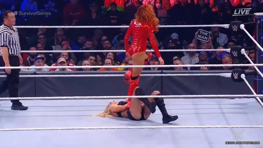 SURVIVOR_SERIES_2021_NOV__212C_2021_-_Becky_vs_Charlotte_2402.jpg