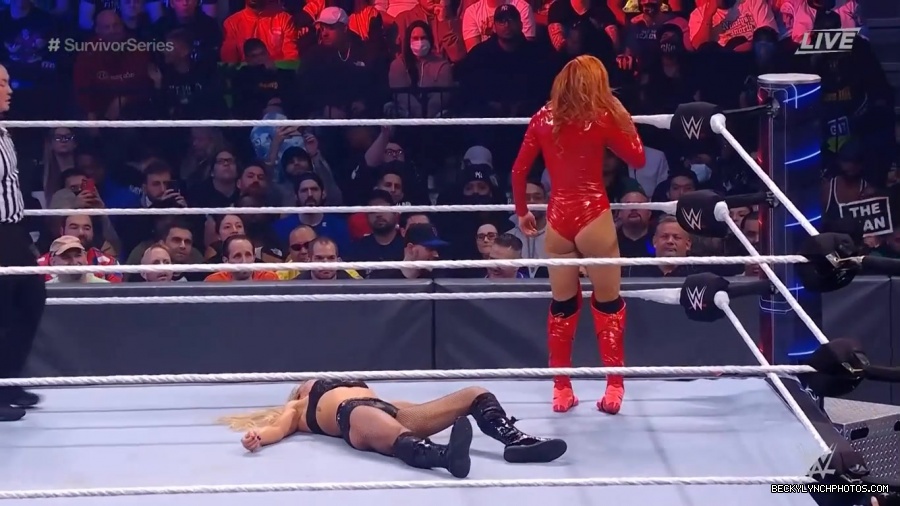 SURVIVOR_SERIES_2021_NOV__212C_2021_-_Becky_vs_Charlotte_2441.jpg