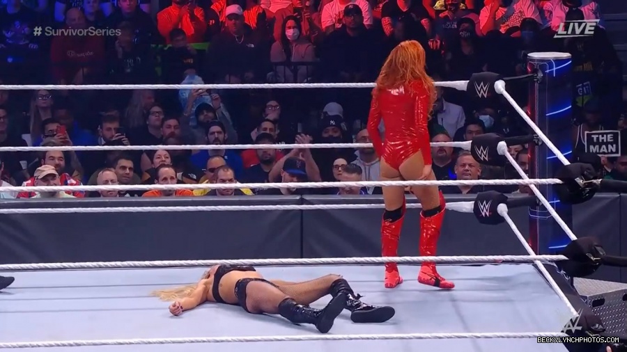 SURVIVOR_SERIES_2021_NOV__212C_2021_-_Becky_vs_Charlotte_2442.jpg