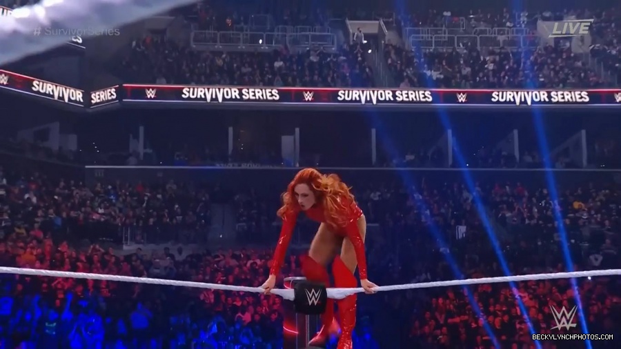 SURVIVOR_SERIES_2021_NOV__212C_2021_-_Becky_vs_Charlotte_2469.jpg