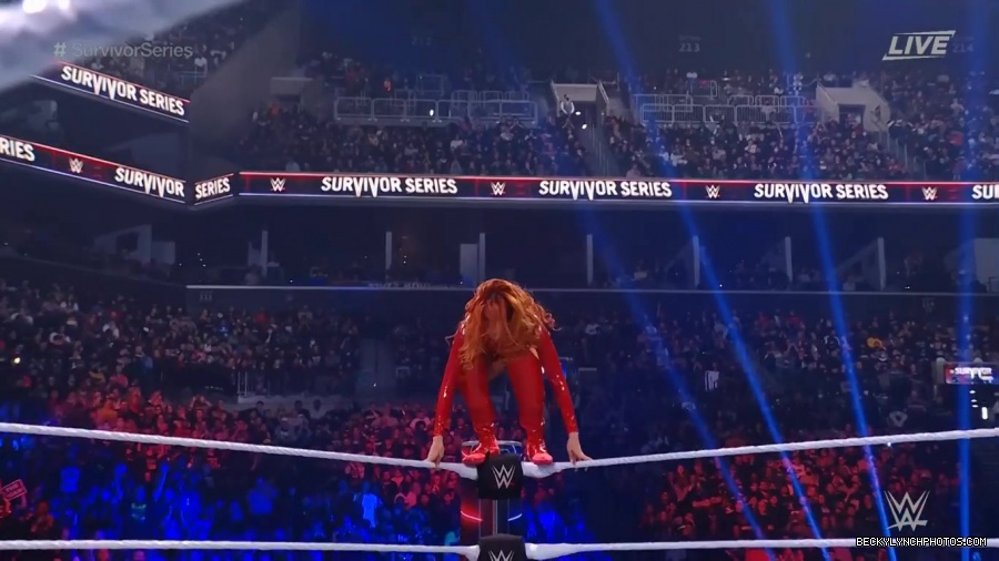 SURVIVOR_SERIES_2021_NOV__212C_2021_-_Becky_vs_Charlotte_2472.jpg