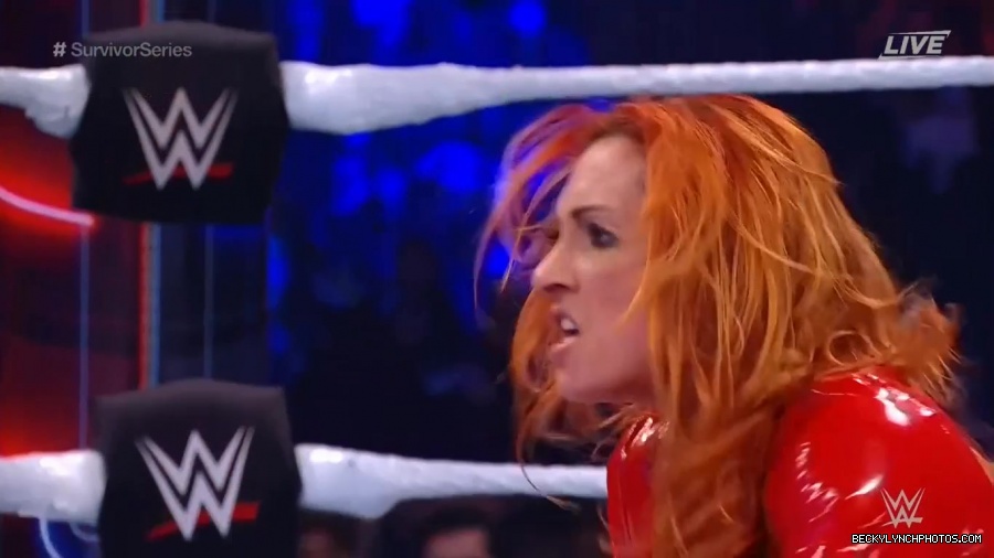 SURVIVOR_SERIES_2021_NOV__212C_2021_-_Becky_vs_Charlotte_2530.jpg