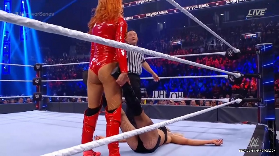 SURVIVOR_SERIES_2021_NOV__212C_2021_-_Becky_vs_Charlotte_2558.jpg