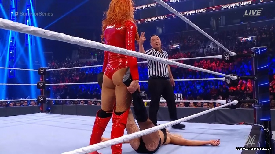SURVIVOR_SERIES_2021_NOV__212C_2021_-_Becky_vs_Charlotte_2559.jpg