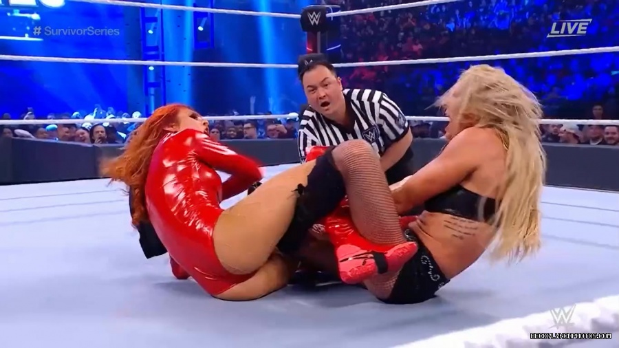 SURVIVOR_SERIES_2021_NOV__212C_2021_-_Becky_vs_Charlotte_2618.jpg