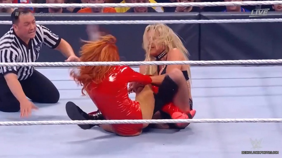 SURVIVOR_SERIES_2021_NOV__212C_2021_-_Becky_vs_Charlotte_2629.jpg