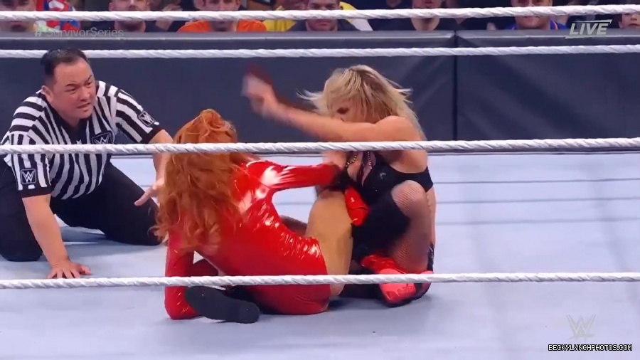 SURVIVOR_SERIES_2021_NOV__212C_2021_-_Becky_vs_Charlotte_2631.jpg