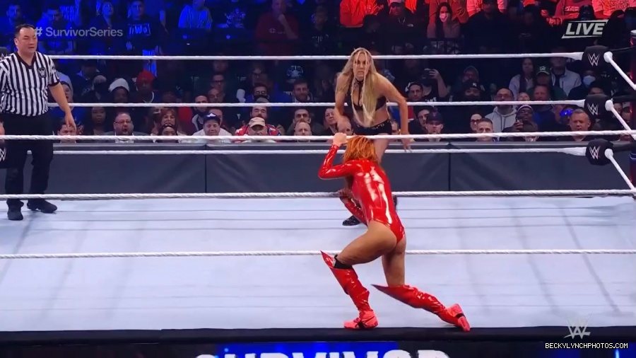 SURVIVOR_SERIES_2021_NOV__212C_2021_-_Becky_vs_Charlotte_2741.jpg