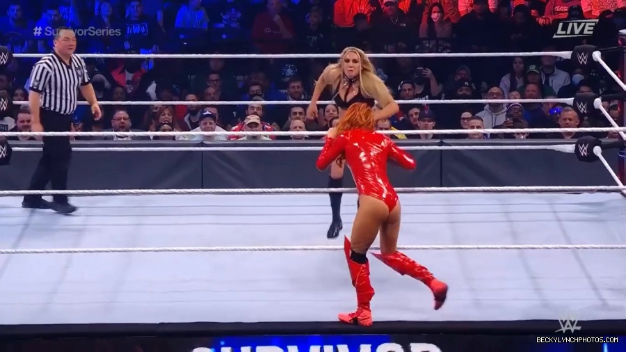 SURVIVOR_SERIES_2021_NOV__212C_2021_-_Becky_vs_Charlotte_2742.jpg