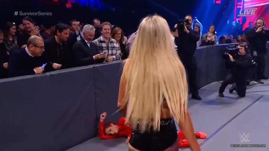 SURVIVOR_SERIES_2021_NOV__212C_2021_-_Becky_vs_Charlotte_2836.jpg