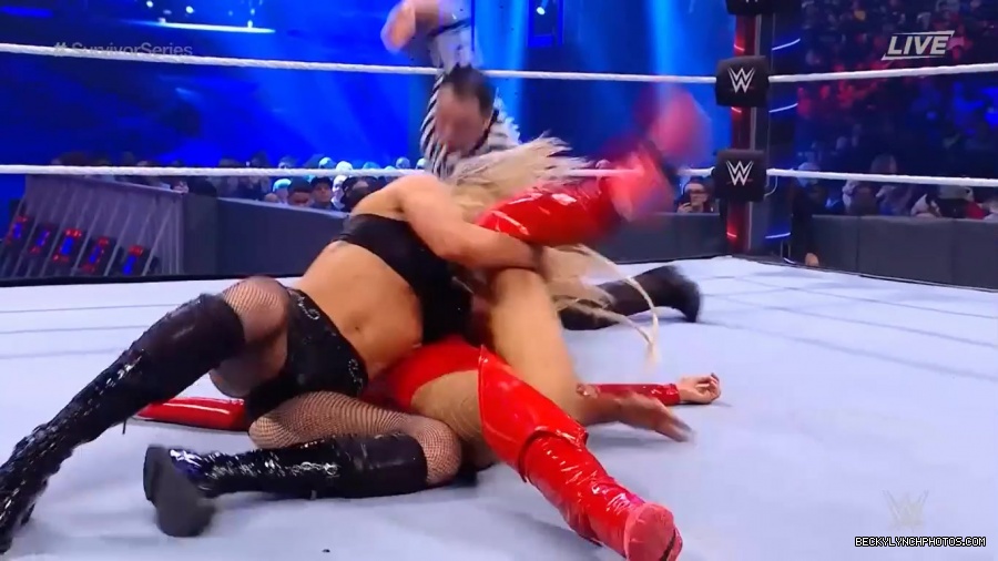 SURVIVOR_SERIES_2021_NOV__212C_2021_-_Becky_vs_Charlotte_2895.jpg
