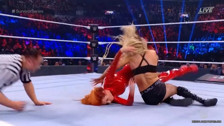 SURVIVOR_SERIES_2021_NOV__212C_2021_-_Becky_vs_Charlotte_2900.jpg