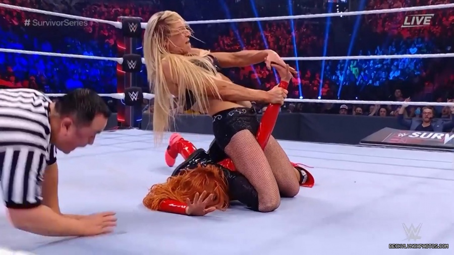 SURVIVOR_SERIES_2021_NOV__212C_2021_-_Becky_vs_Charlotte_2913.jpg