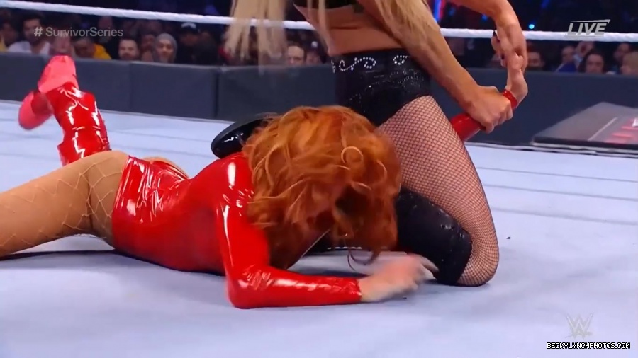 SURVIVOR_SERIES_2021_NOV__212C_2021_-_Becky_vs_Charlotte_2935.jpg