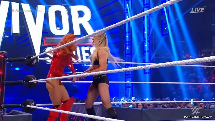 SURVIVOR_SERIES_2021_NOV__212C_2021_-_Becky_vs_Charlotte_2985.jpg