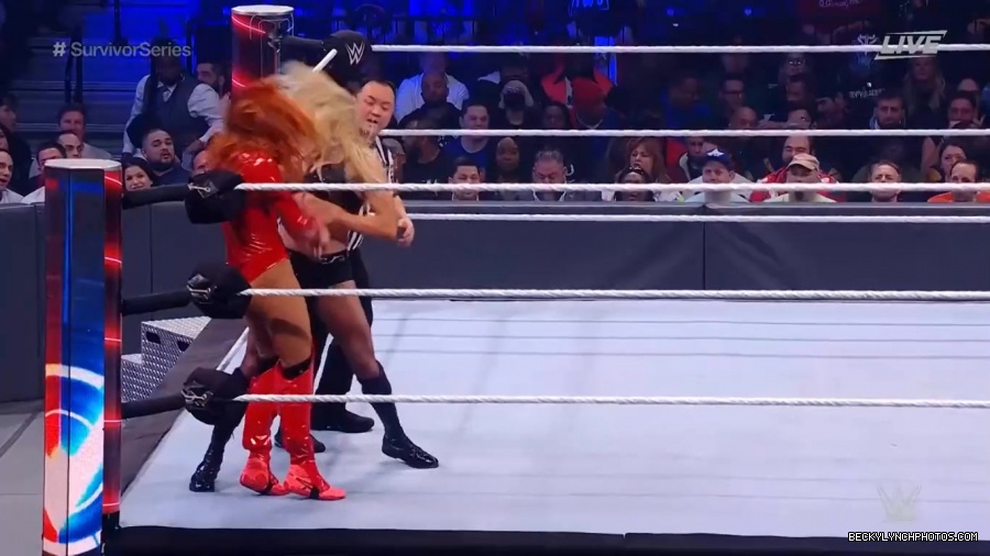 SURVIVOR_SERIES_2021_NOV__212C_2021_-_Becky_vs_Charlotte_2993.jpg