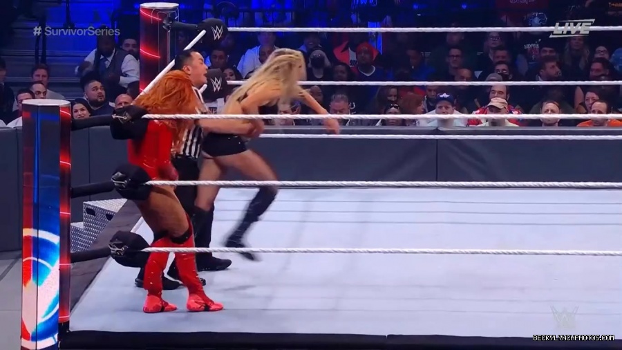 SURVIVOR_SERIES_2021_NOV__212C_2021_-_Becky_vs_Charlotte_2998.jpg