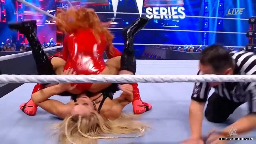 SURVIVOR_SERIES_2021_NOV__212C_2021_-_Becky_vs_Charlotte_3035.jpg