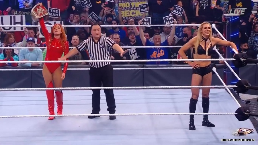 SURVIVOR_SERIES_2021_NOV__212C_2021_-_Becky_vs_Charlotte_3096.jpg