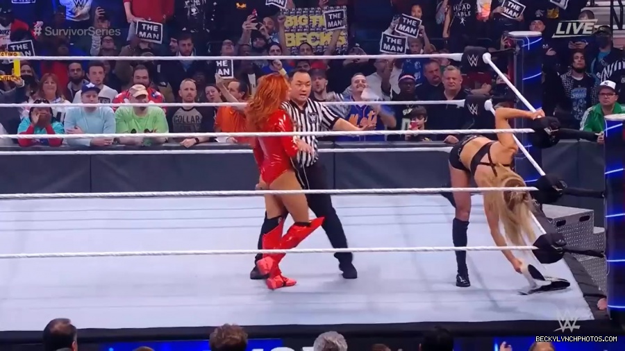 SURVIVOR_SERIES_2021_NOV__212C_2021_-_Becky_vs_Charlotte_3114.jpg