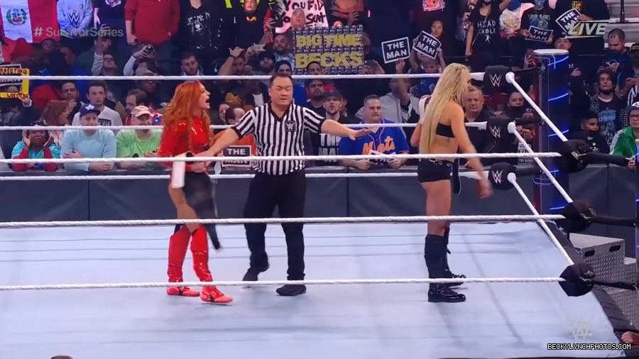 SURVIVOR_SERIES_2021_NOV__212C_2021_-_Becky_vs_Charlotte_3136.jpg