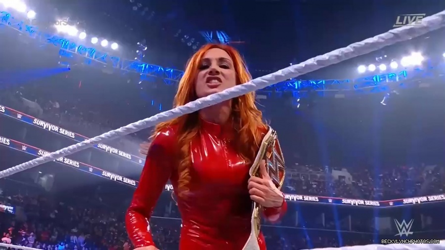 SURVIVOR_SERIES_2021_NOV__212C_2021_-_Becky_vs_Charlotte_3231.jpg