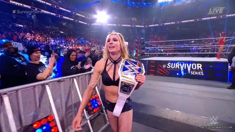 SURVIVOR_SERIES_2021_NOV__212C_2021_-_Becky_vs_Charlotte_3253.jpg