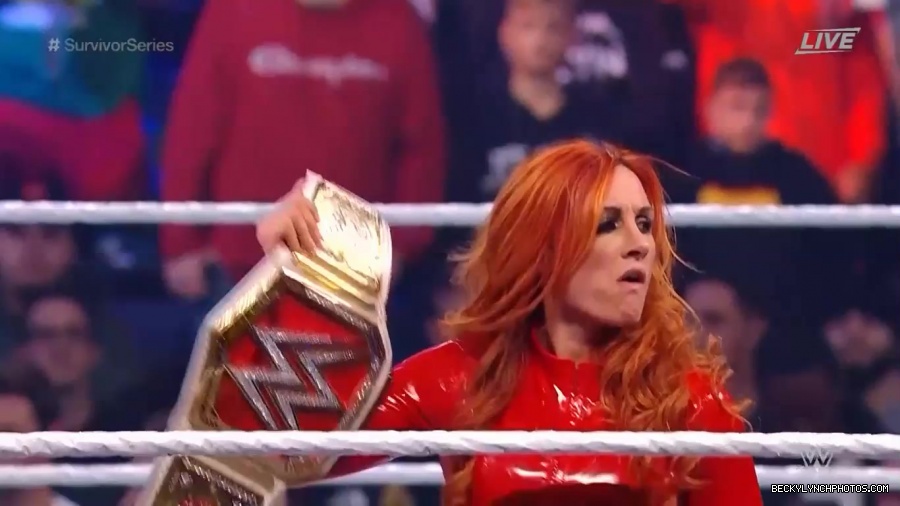 SURVIVOR_SERIES_2021_NOV__212C_2021_-_Becky_vs_Charlotte_3259.jpg