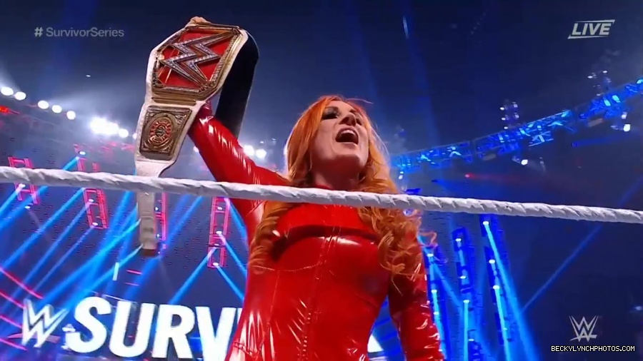 SURVIVOR_SERIES_2021_NOV__212C_2021_-_Becky_vs_Charlotte_3280.jpg