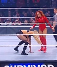 SURVIVOR_SERIES_2021_NOV__212C_2021_-_Becky_vs_Charlotte_0657.jpg