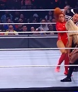 SURVIVOR_SERIES_2021_NOV__212C_2021_-_Becky_vs_Charlotte_1498.jpg