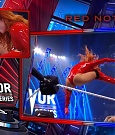 SURVIVOR_SERIES_2021_NOV__212C_2021_-_Becky_vs_Charlotte_1932.jpg